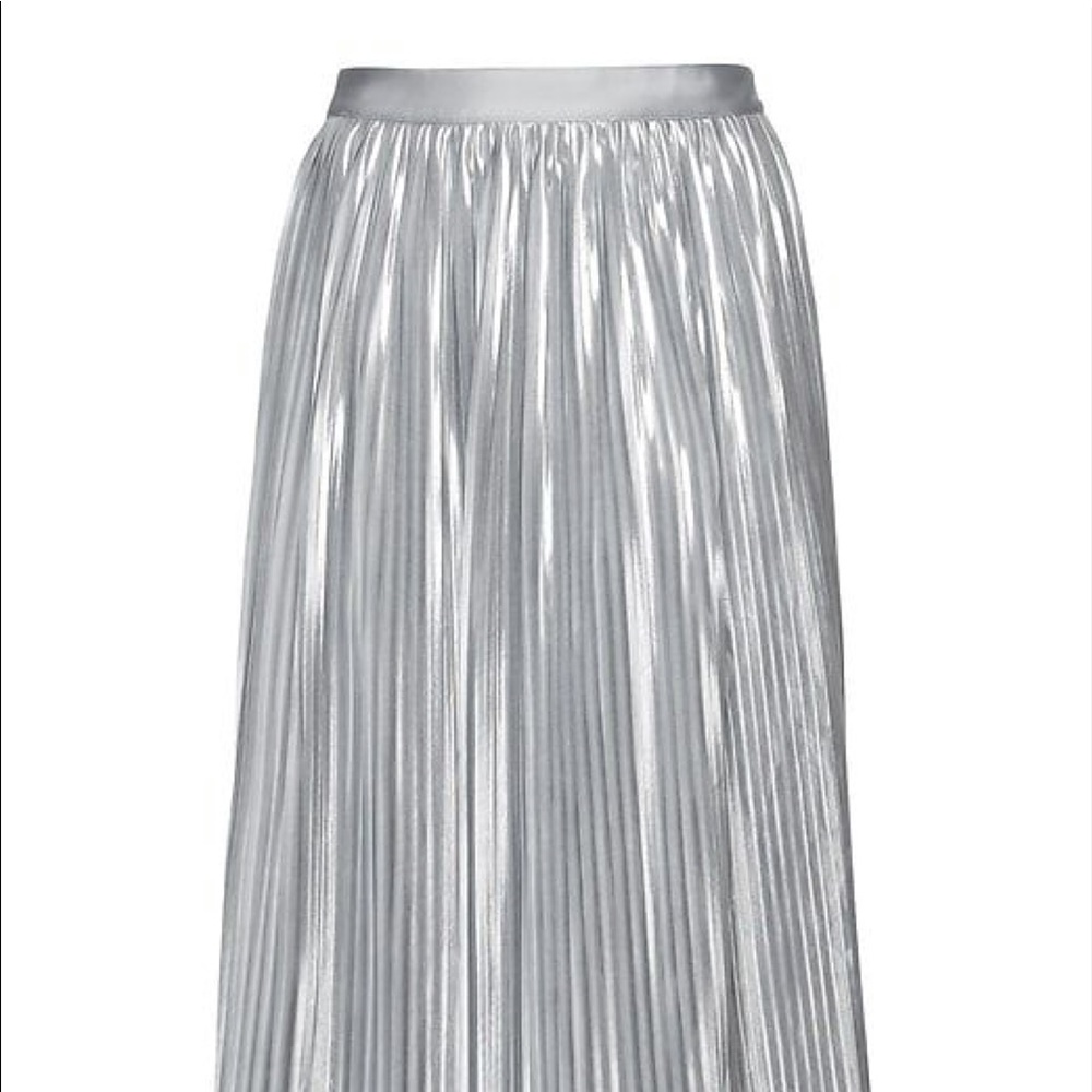 Banana Republic pleated midi skirt silver
